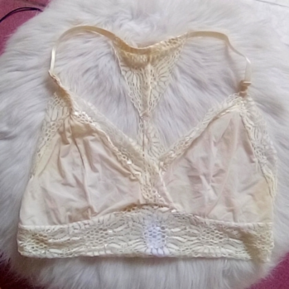 5/$13 pretty bralette